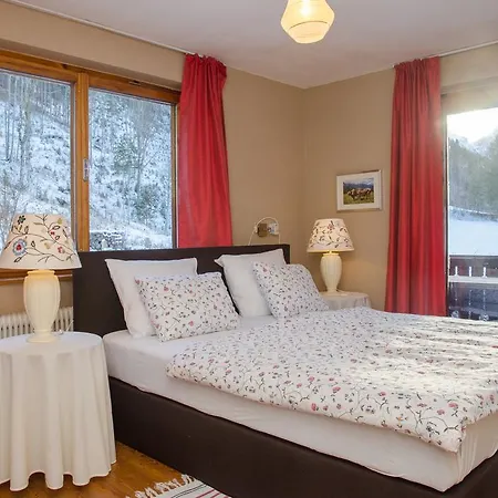 Гостевой дом Haus Bergblick Хинтерстодер