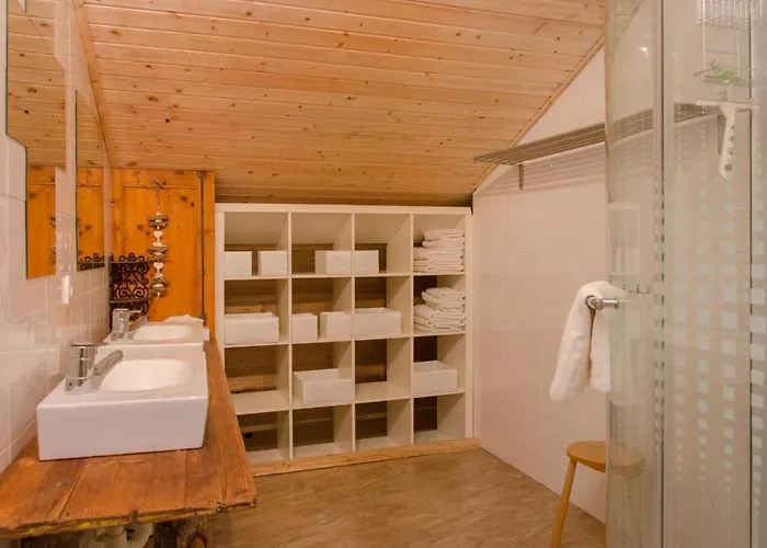 Konukevi Haus Bergblick 4*