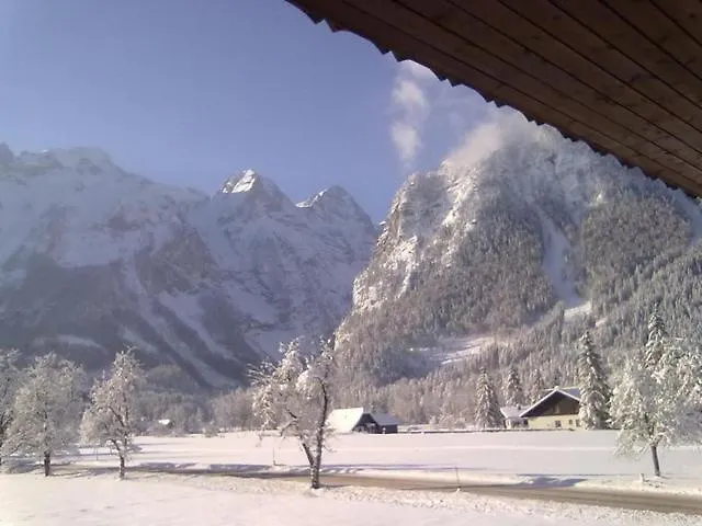 Konukevi Haus Bergblick Hinterstoder