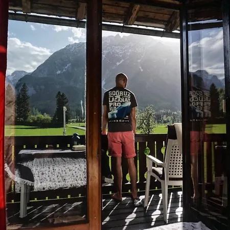 伯格博里克公寓 4* 茵特斯托德